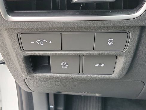 Used 2025 Hyundai Sonata SEL image 30