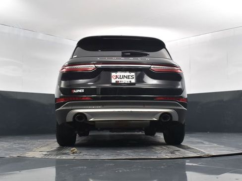 Used 2022 Lincoln Corsair Standard w/ Equipment Group 101A image 44