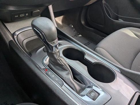 Used 2023 Chevrolet Malibu LT image 11