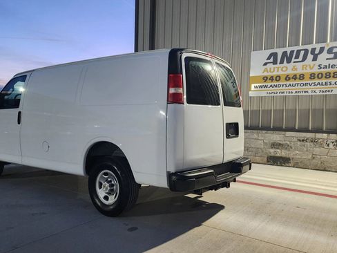 Used 2024 Chevrolet Express 2500 w/ Driver Convenience Package RWD image 6