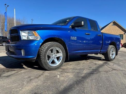 Used 2018 RAM 1500 Express w/ Express Value Package image 3