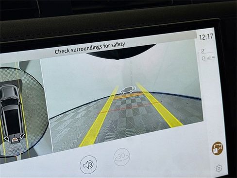 Certified 2023 Land Rover Defender 130 SE image 17