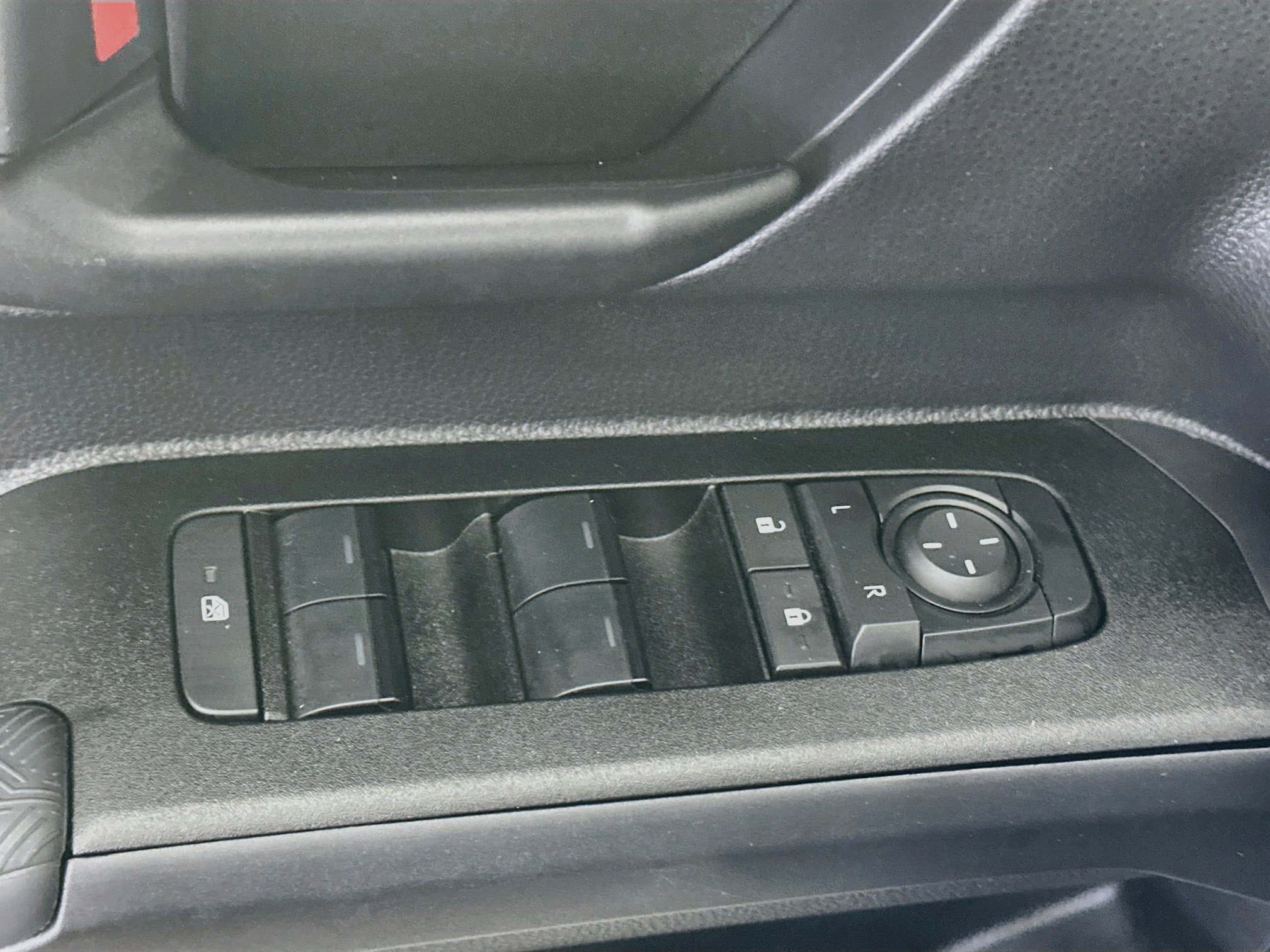 Used 2026 Toyota 4Runner TRD Off-Road AWD/4WD image 15