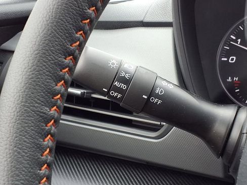 New 2026 Subaru Crosstrek 2.5i Limited AWD/4WD image 13