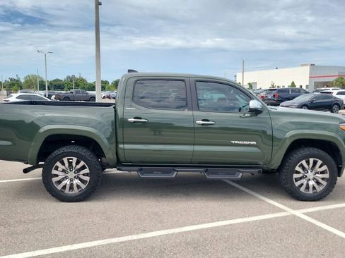 Certified 2022 Toyota Tacoma Limited RWD image 5