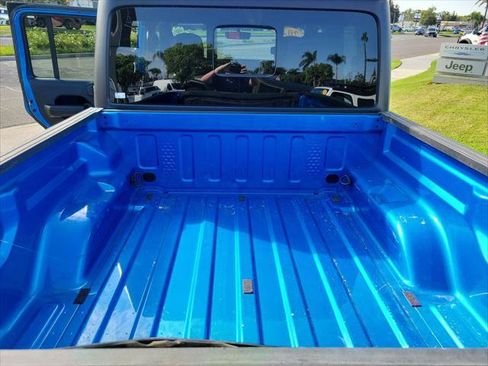 Certified 2022 Jeep Gladiator Mojave w/ LED Lighting Group AWD/4WD image 36