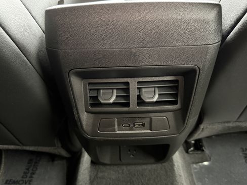 Used 2026 GMC Canyon AT4 AWD/4WD image 23