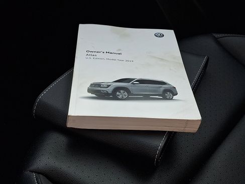 Used 2019 Volkswagen Atlas SEL image 28