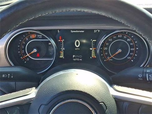 Certified 2021 Jeep Wrangler Unlimited Sahara image 20