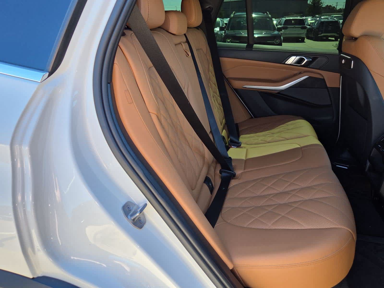 Used 2024 BMW X5 sDrive40i w/ Premium Package RWD image 20