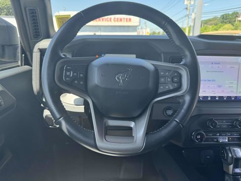 Used 2024 Ford Bronco Big Bend AWD/4WD image 12