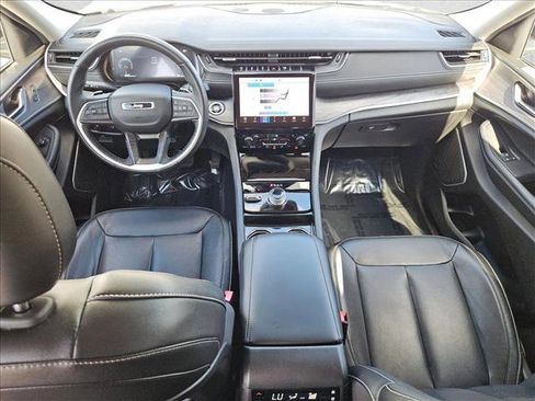 Used 2022 Jeep Grand Cherokee L Limited w/ Trailer Tow Group (B) image 18