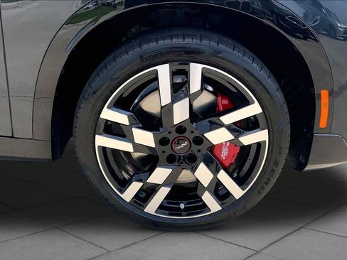 Used 2025 MINI Cooper Countryman John Cooper Works w/ Comfort Package Max AWD/4WD image 10