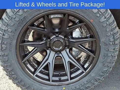 Used 2024 GMC Sierra 1500 Elevation image 6