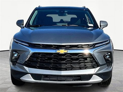 New 2026 Chevrolet Blazer LT w/ Convenience Package image 2