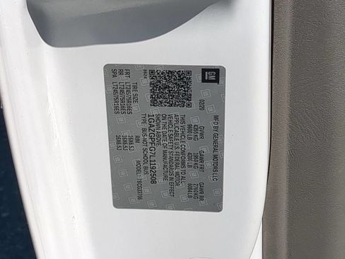 Used 2020 Chevrolet Express 3500 LT w/ LT Preferred Equipment Group RWD image 37