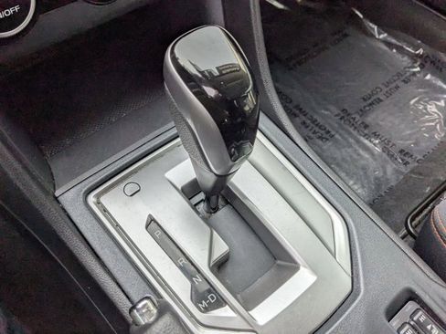 Used 2022 Subaru Crosstrek 2.0i Premium w/ Popular Package #2 image 12