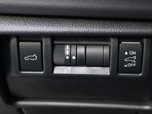 Used 2025 Subaru Forester Limited w/ Popular Package #1 AWD/4WD image 24