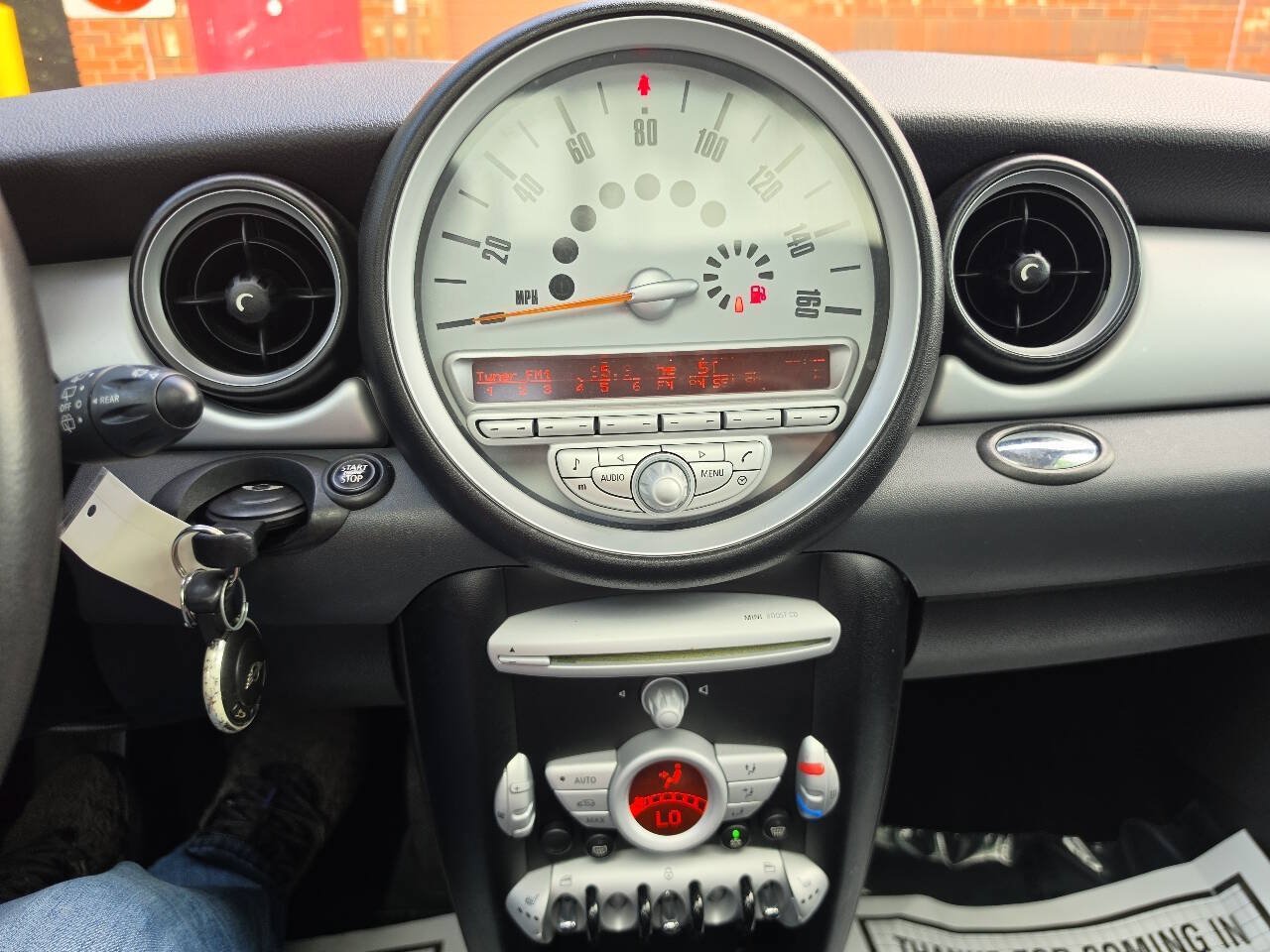 Used 2010 MINI Cooper Hardtop w/ Premium Pkg FWD image 29