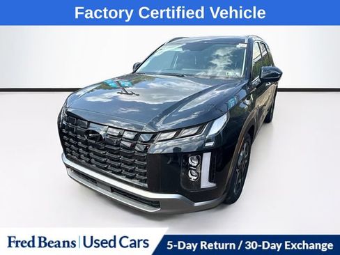 Used 2023 Hyundai Palisade Limited w/ Cargo Package AWD/4WD image 3