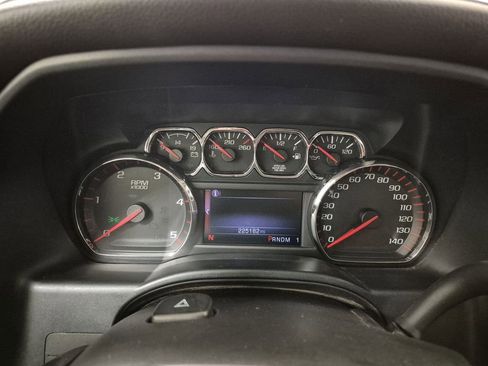 Used 2016 GMC Sierra 2500 SLE w/ SLE Preferred Package image 11