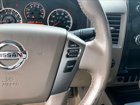 Used 2013 Nissan Titan SV w/ SV Value Truck Pkg AWD/4WD image 21