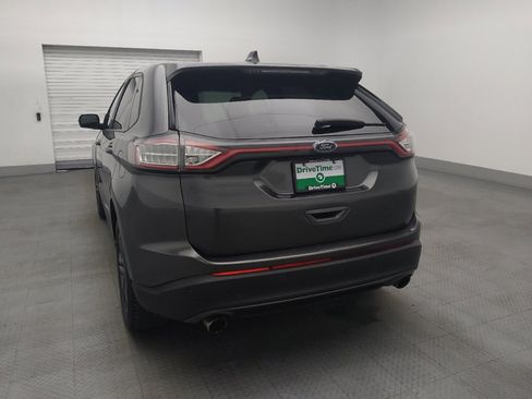 Used 2018 Ford Edge SEL w/ Equipment Group 201A FWD image 6