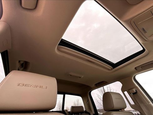 Used 2015 GMC Sierra 2500 Denali image 20