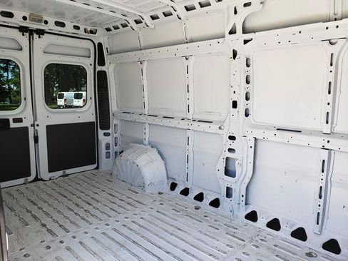 Used 2018 RAM ProMaster 3500 FWD image 13