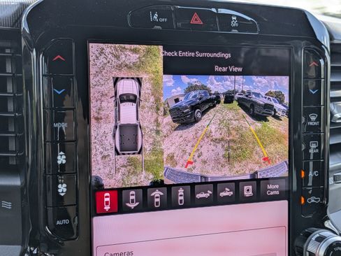 New 2026 RAM 3500 Big Horn AWD/4WD image 28