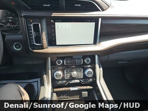 Used 2023 GMC Yukon Denali image 18