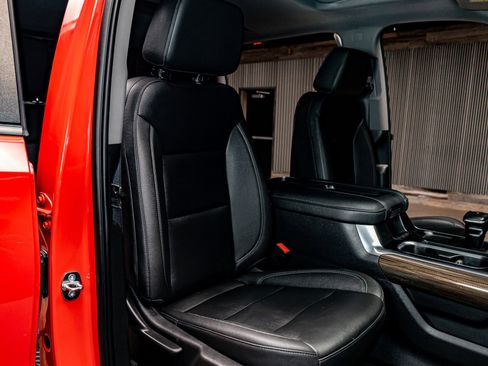 Used 2022 Chevrolet Silverado 1500 LT Trail Boss w/ LT Trail Boss Premium Package image 28