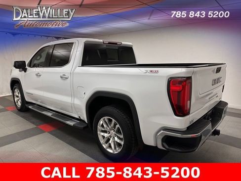 Used 2019 GMC Sierra 1500 SLT w/ SLT Premium Plus Package image 4