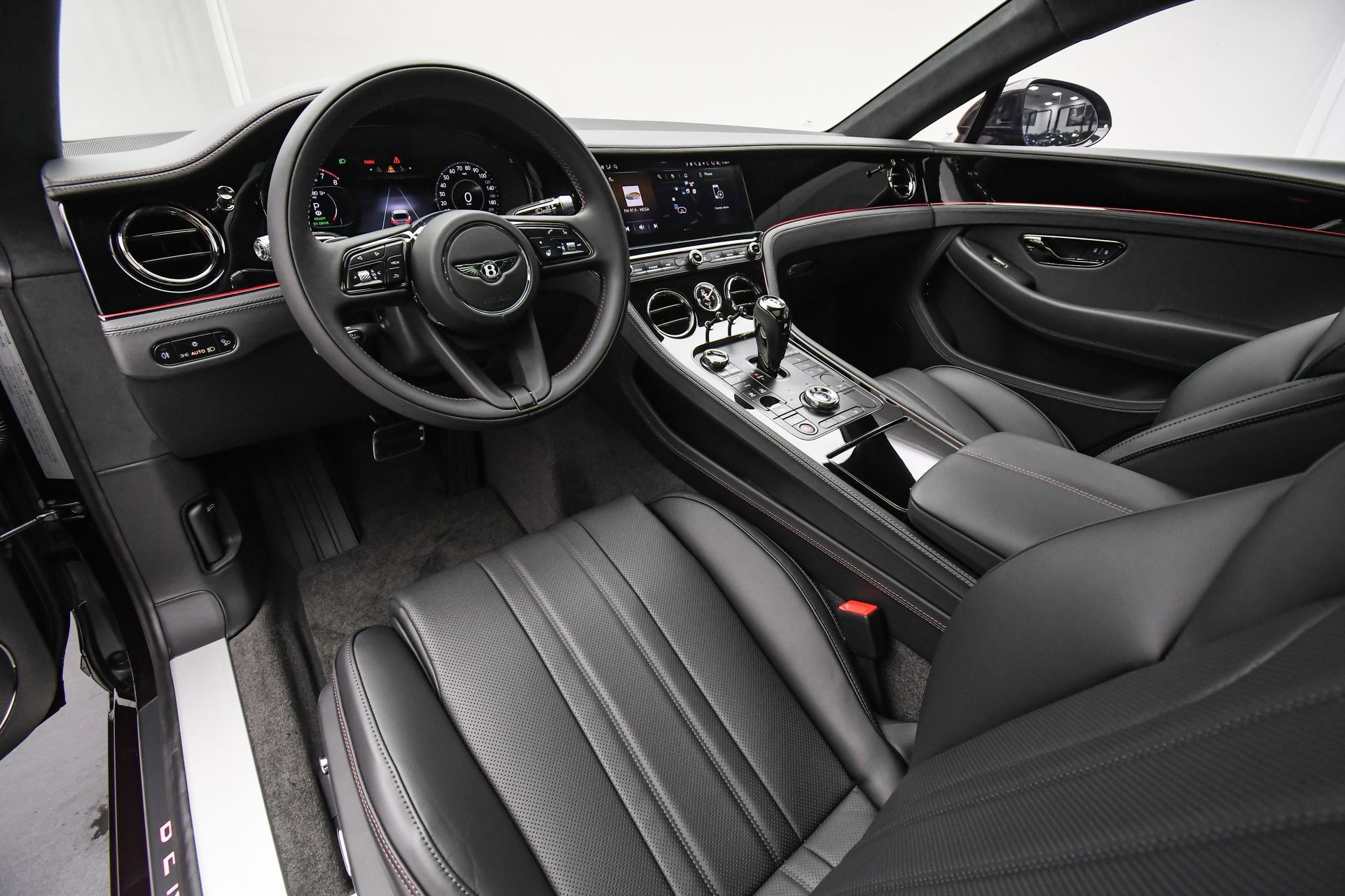 New 2026 Bentley Continental GT AWD/4WD image 2