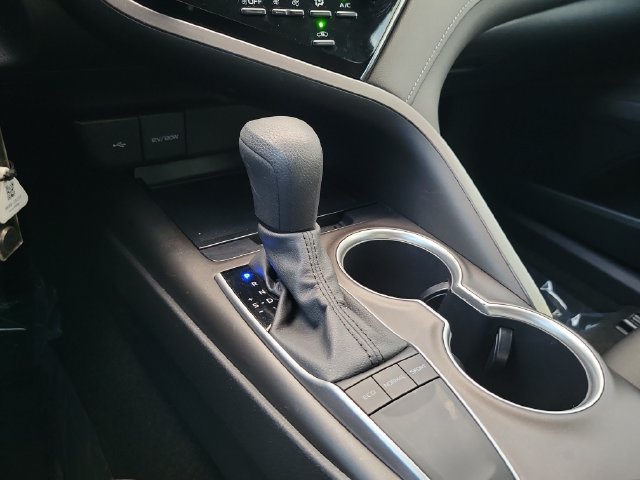 Used 2024 Toyota Camry LE FWD image 20