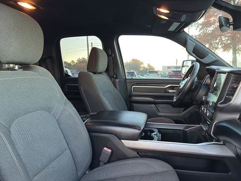 Used 2019 RAM 1500 Big Horn image 9