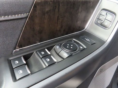 Used 2024 Ford F250 Lariat w/ Chrome Package AWD/4WD image 77