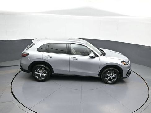 Certified 2024 Honda HR-V EX-L image 36