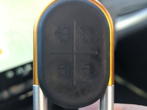 Used 2023 Rivian R1T Adventure image 27