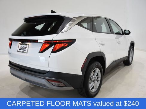 New 2026 Hyundai Tucson SE image 4