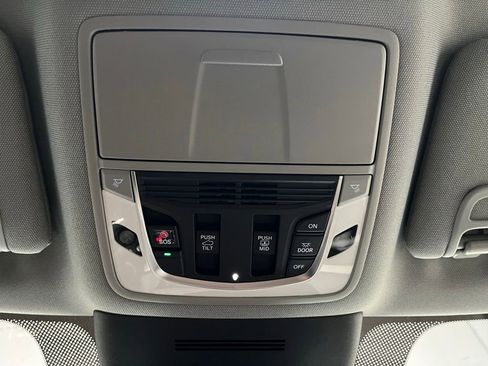 New 2026 Acura MDX SH-AWD w/ Advance Package image 8