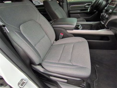 Used 2019 RAM 1500 Big Horn image 25