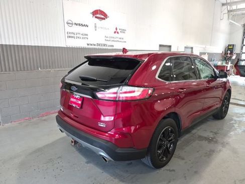 Used 2019 Ford Edge SEL w/ Convenience Package AWD/4WD image 3
