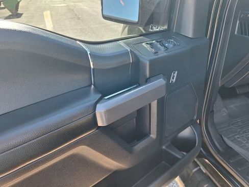 Used 2019 Ford F150 XLT w/ Equipment Group 302A Luxury AWD/4WD image 16