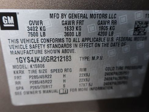 Used 2016 Cadillac Escalade ESV Premium image 48