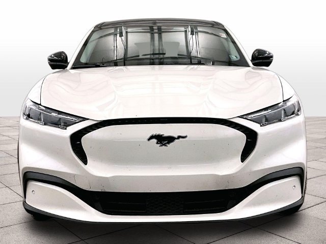 Certified 2025 Ford Mustang Mach-E Select w/ Comfort Package Lite AWD/4WD image 3