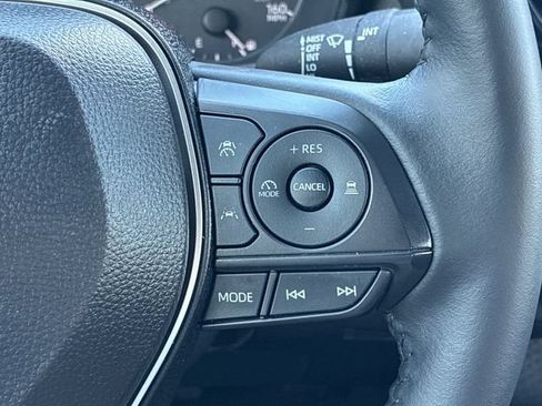 Used 2024 Toyota Corolla SE FWD image 25