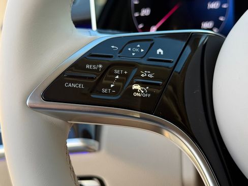 New 2026 Mercedes-Benz S 580e 4MATIC Sedan image 23