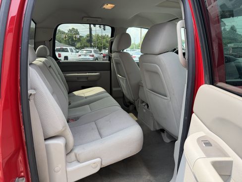 Used 2013 Chevrolet Silverado 1500 LT AWD/4WD image 16