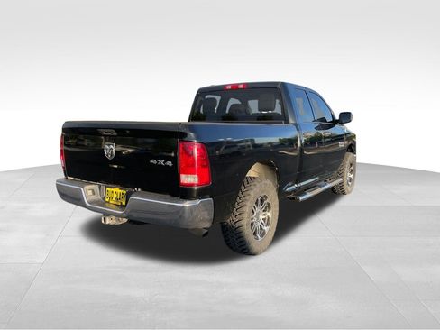 Used 2014 RAM 1500 ST w/ SXT Appearance Group AWD/4WD image 3